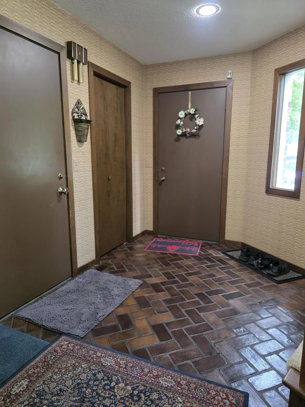 5163 Burning Tree Road Kalamazoo, MI 49009