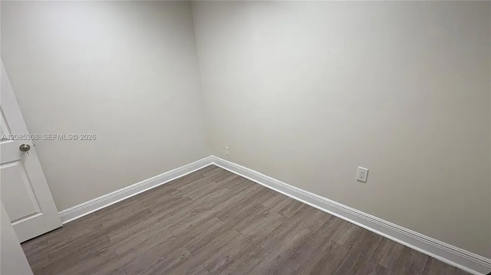 2950 NW 62nd St #301 H Fort Lauderdale, FL 33309