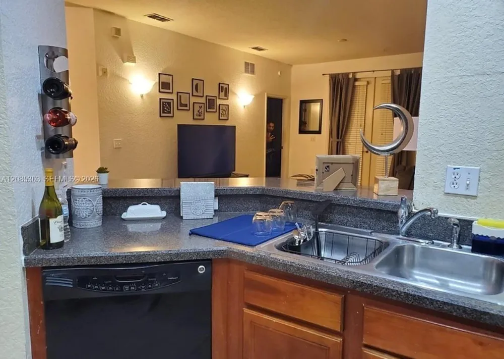 3001 LAUREL PARK LANE #201 Other City - In The State Of Florida, FL 34741
