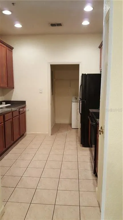3001 LAUREL PARK LANE #201 Other City - In The State Of Florida, FL 34741