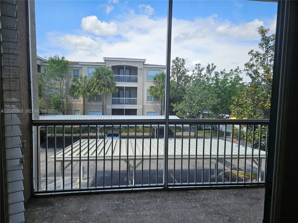 3001 LAUREL PARK LANE #201 Other City - In The State Of Florida, FL 34741
