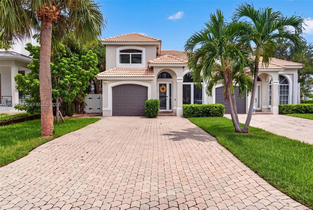 2221 NE 33rd Ave #2221 Fort Lauderdale, FL 33305