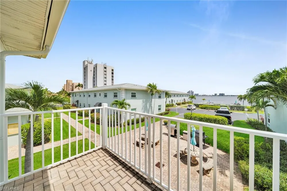 3338 Key Drive #4 North Fort Myers, FL 33903