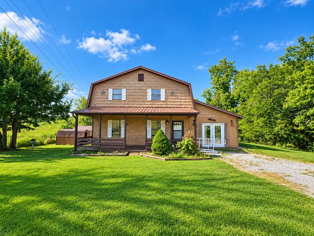 300 Cherokee Blvd Greeneville, TN 37743