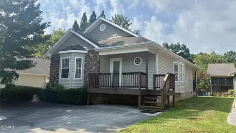 2708 Cobblestone Drive