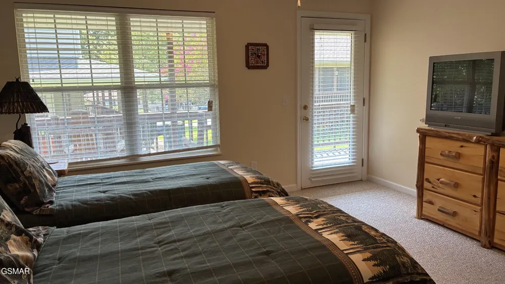 2708 Cobblestone Drive Pigeon Forge, TN 37863
