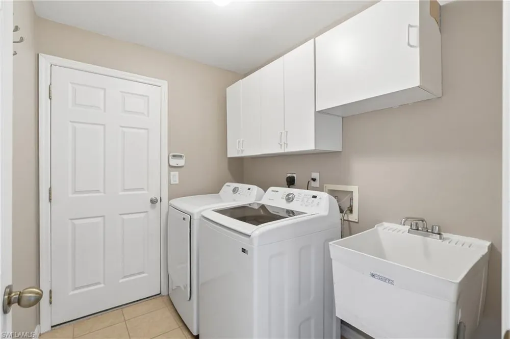 413 NW 17th Place Cape Coral, FL 33993