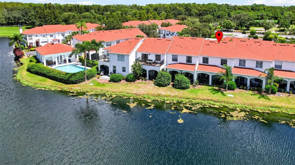 10324 SAVILLE ROWE LANE Tampa, FL 33626