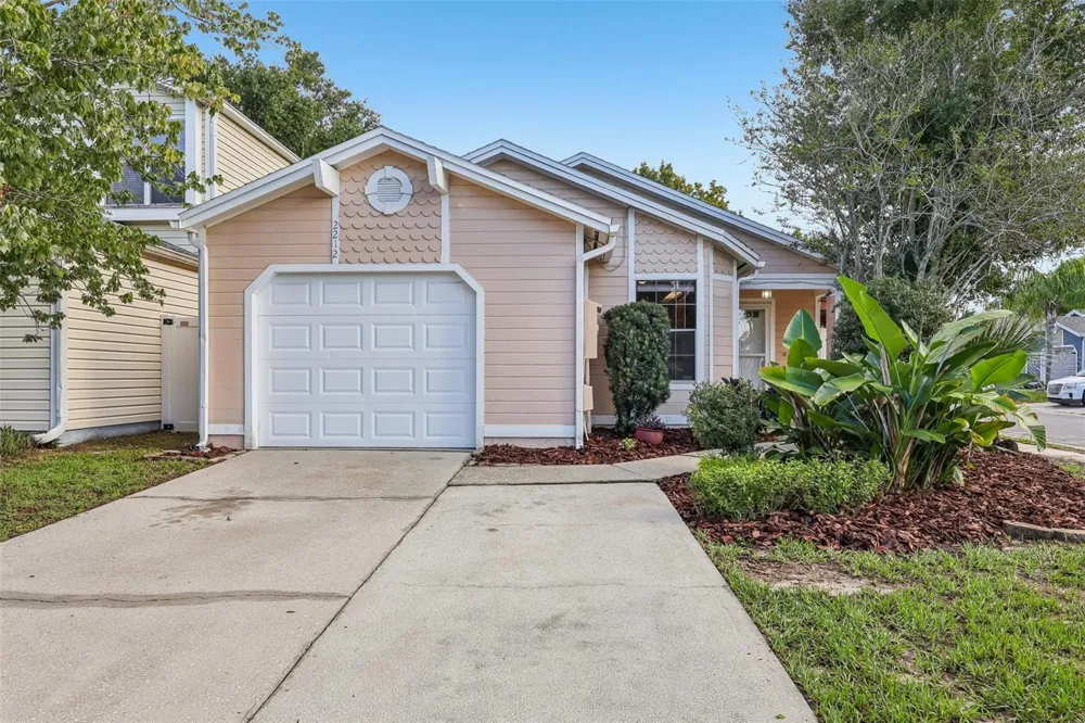 2212 FAXTON COURT Orlando, FL 32812