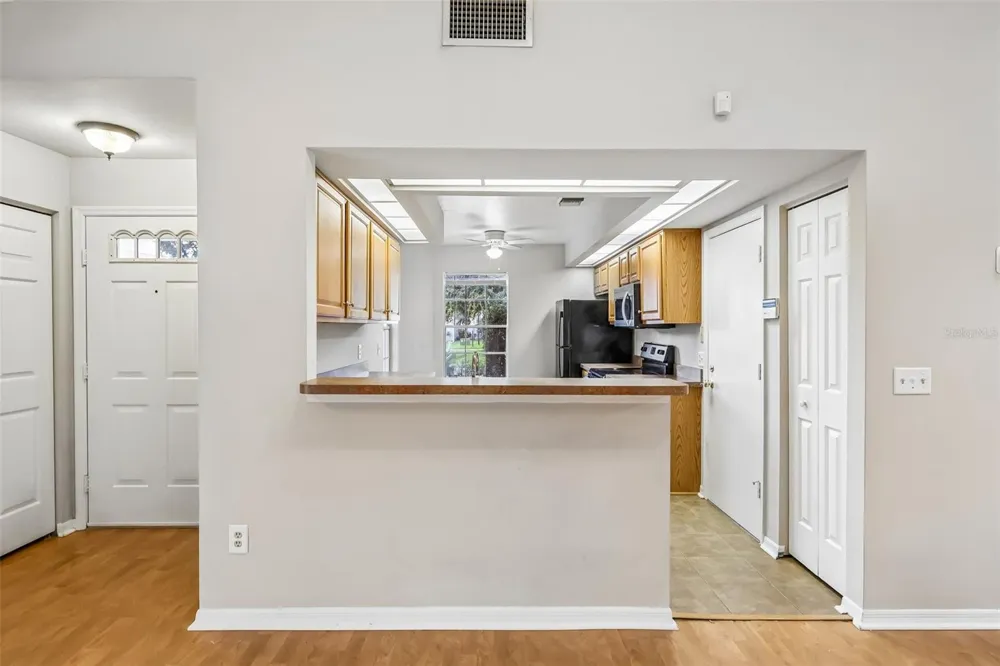 2212 FAXTON COURT Orlando, FL 32812