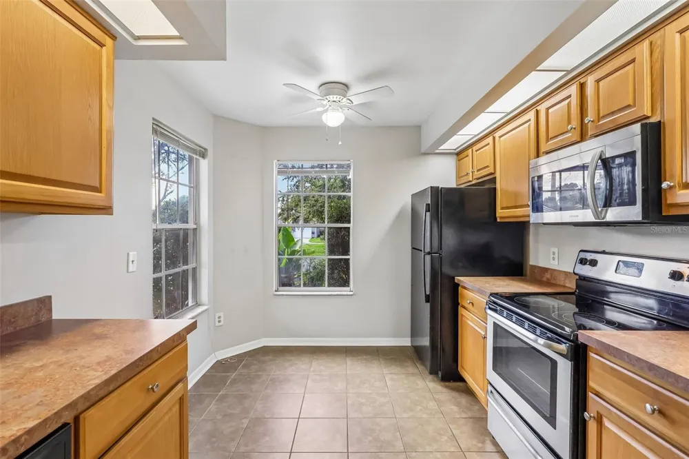 2212 FAXTON COURT Orlando, FL 32812
