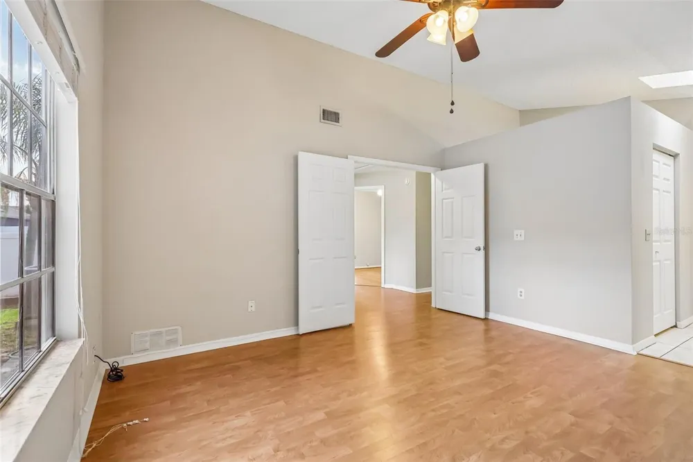 2212 FAXTON COURT Orlando, FL 32812