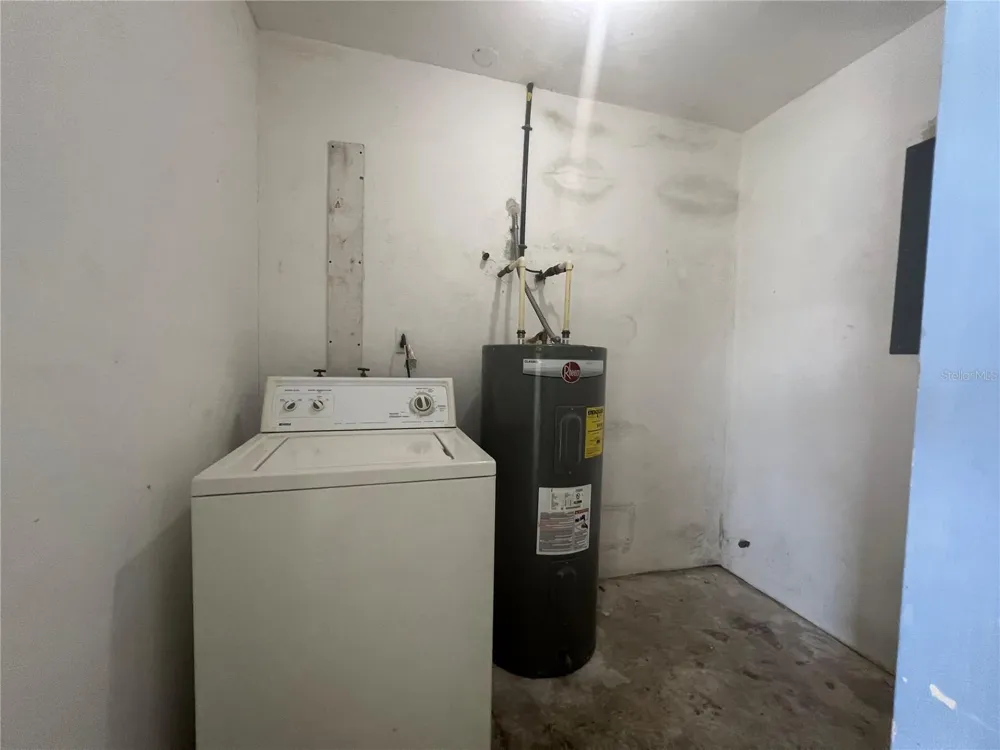 21923 BUXTON AVENUE Port Charlotte, FL 33952
