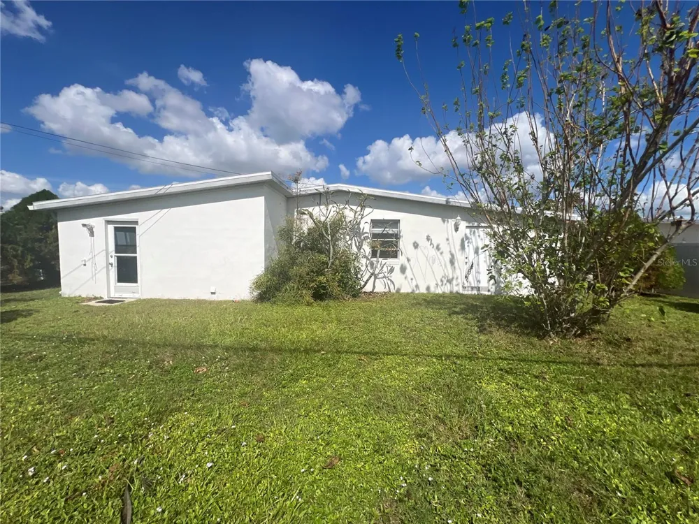 21923 BUXTON AVENUE Port Charlotte, FL 33952