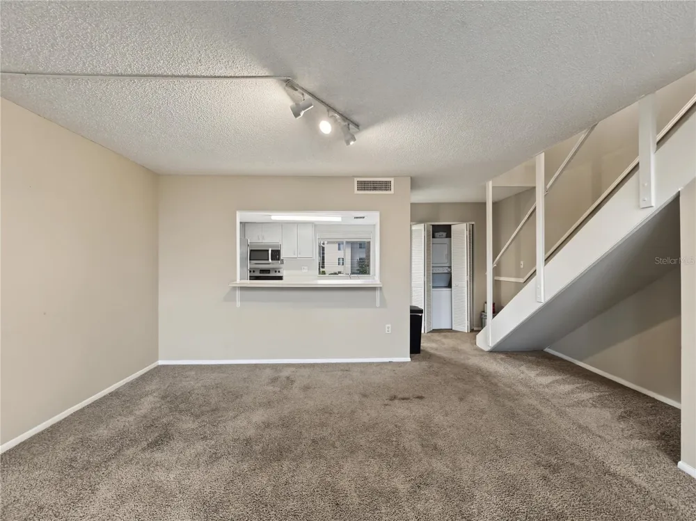566 ORANGE DRIVE #43 Altamonte Springs, FL 32701