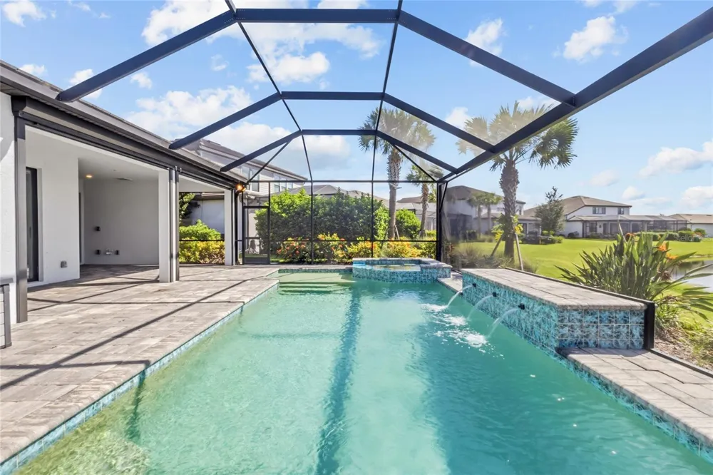 5755 BLUESTAR COURT Lakewood Ranch, FL 34211