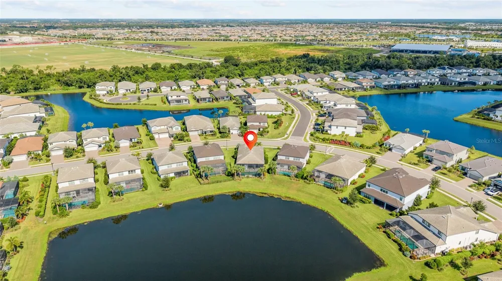 5755 BLUESTAR COURT Lakewood Ranch, FL 34211
