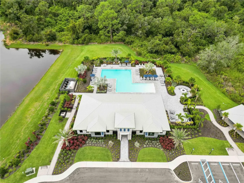 5755 BLUESTAR COURT Lakewood Ranch, FL 34211