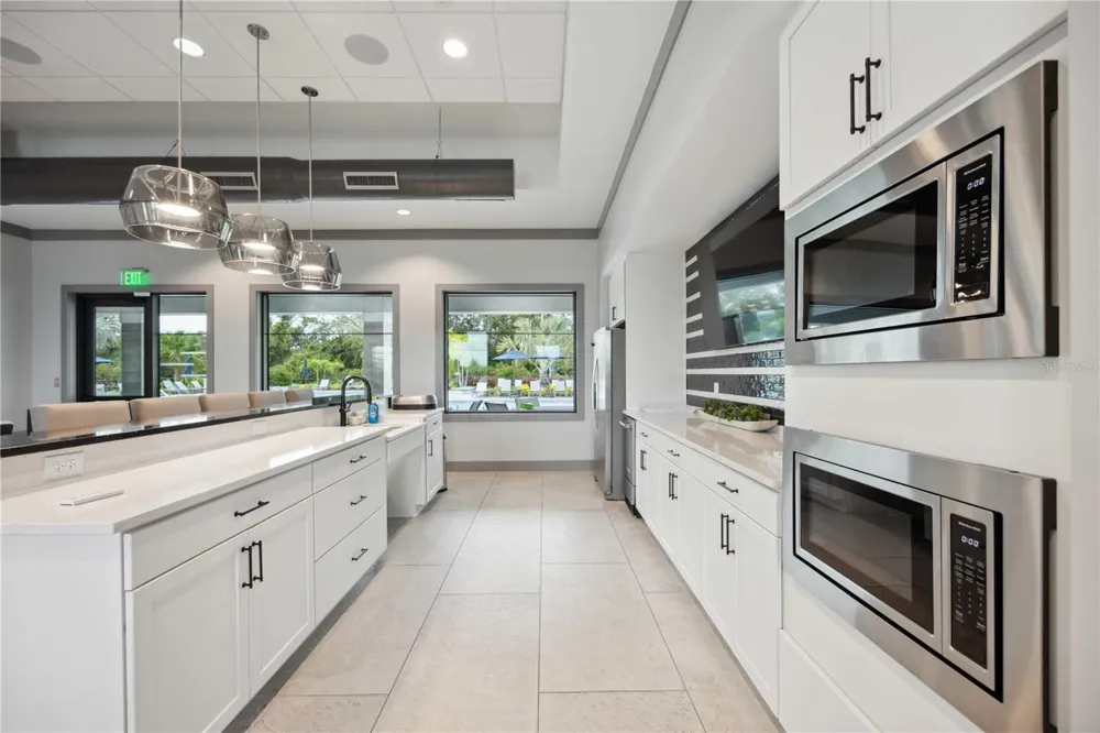5755 BLUESTAR COURT Lakewood Ranch, FL 34211