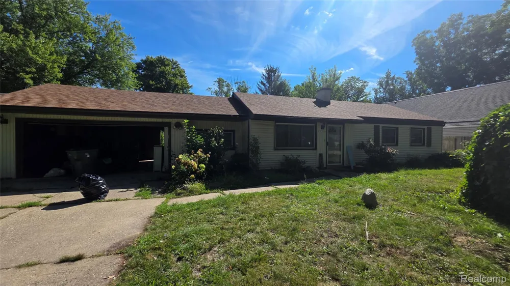 37256 Garvin Street Clinton Charter Township, MI 48036