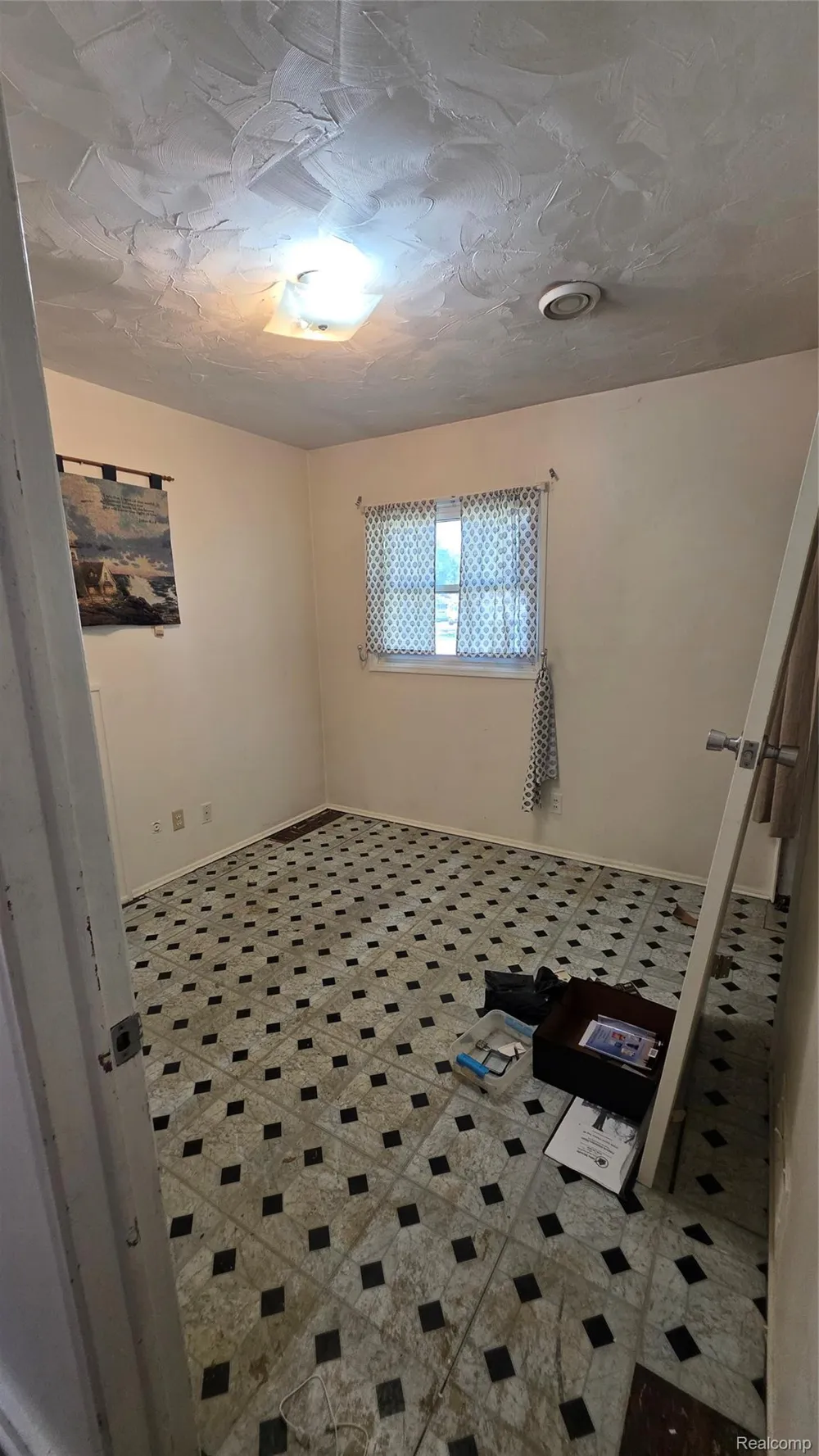37256 Garvin Street Clinton Charter Township, MI 48036