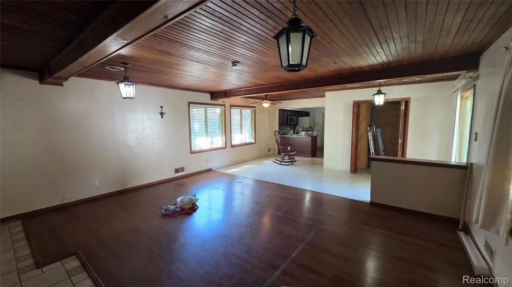 37256 Garvin Street Clinton Charter Township, MI 48036