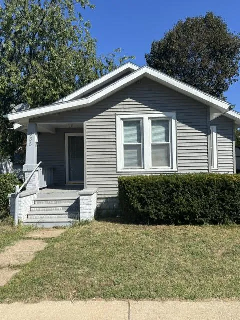 635 E Main Street