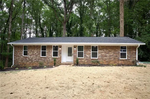 3941 Canterbury Walk
