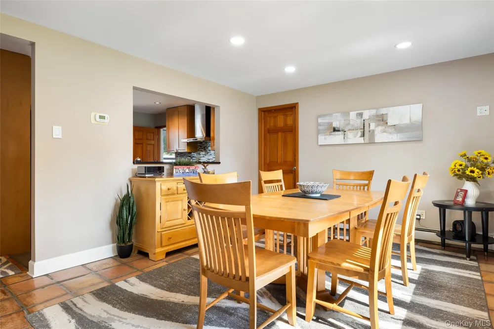 2100 North Drive Seaford, NY 11783