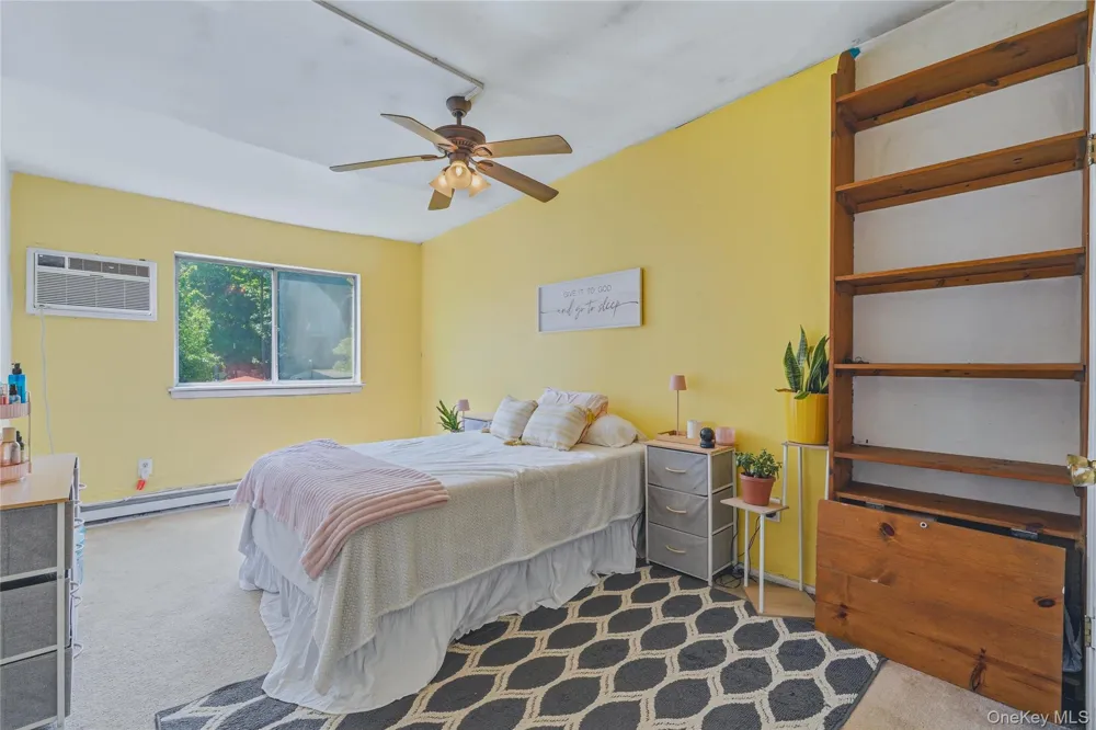 31 Roundtree Court Beacon, NY 12508