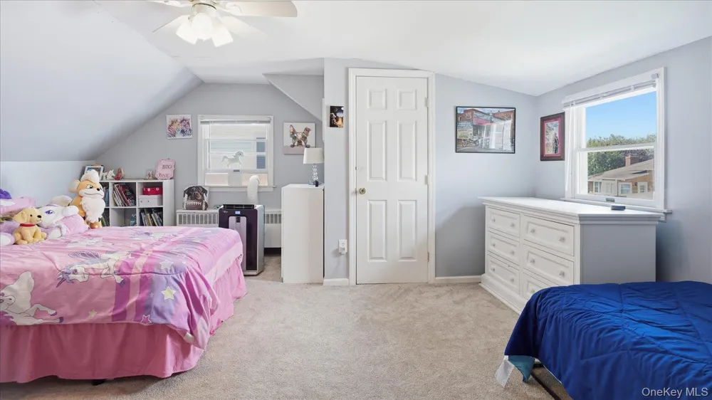 47 Berkeley Place Massapequa, NY 11758