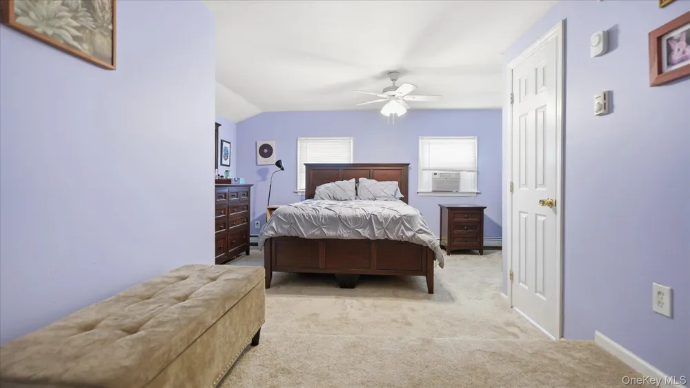 47 Berkeley Place Massapequa, NY 11758
