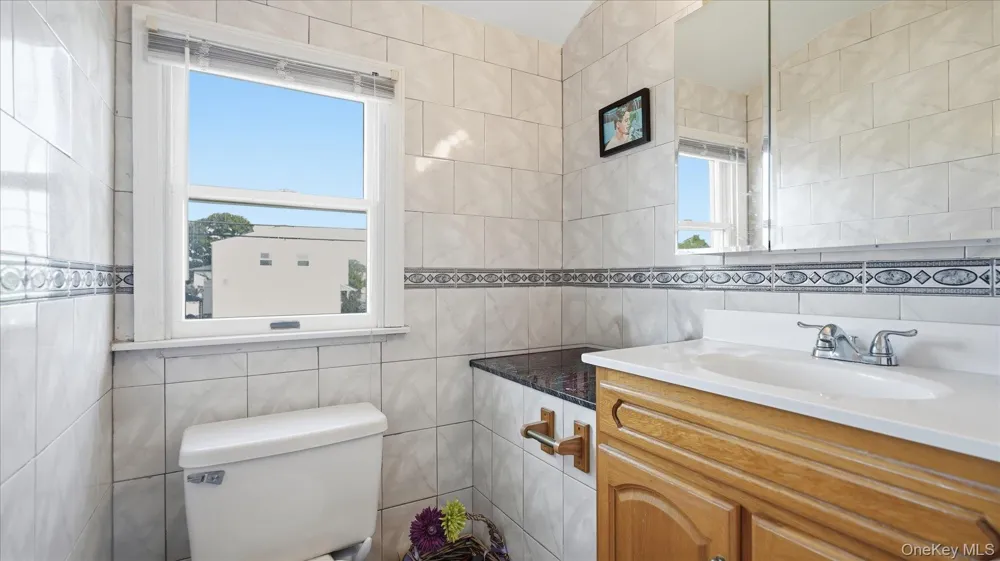 47 Berkeley Place Massapequa, NY 11758