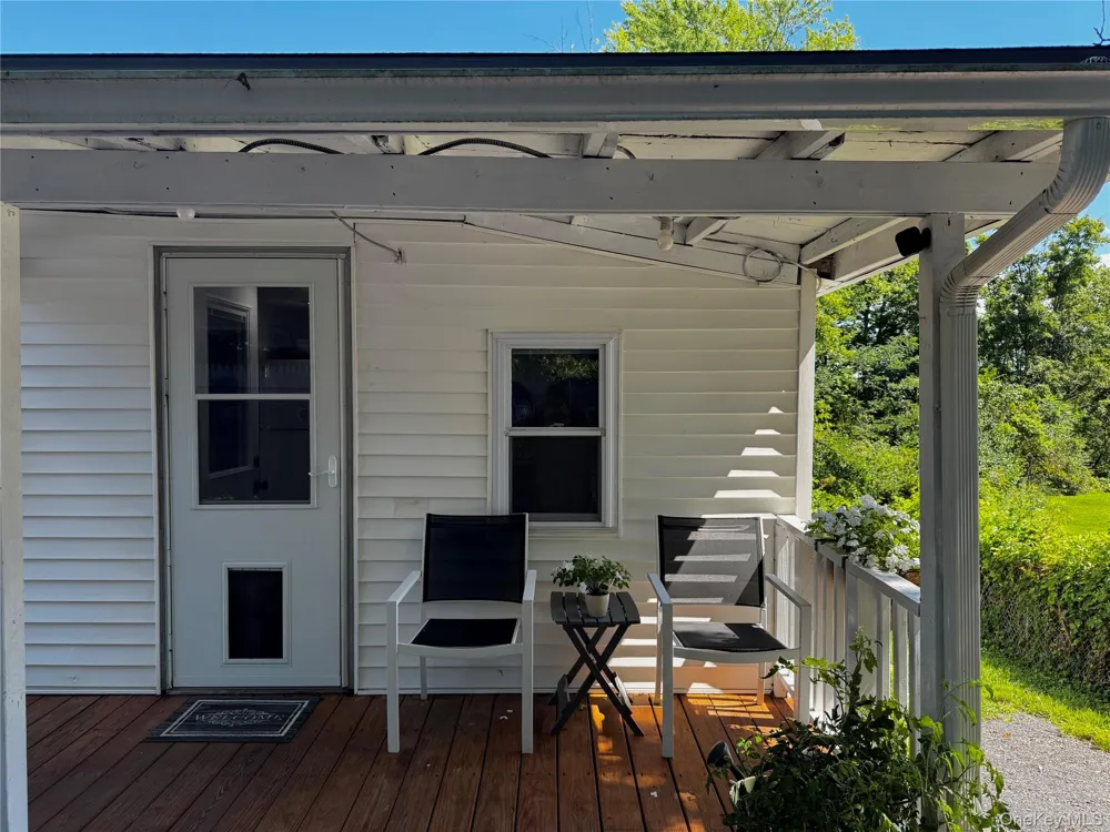 16 Highland Avenue Catskill, NY 12414