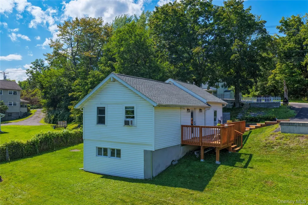 16 Highland Avenue Catskill, NY 12414