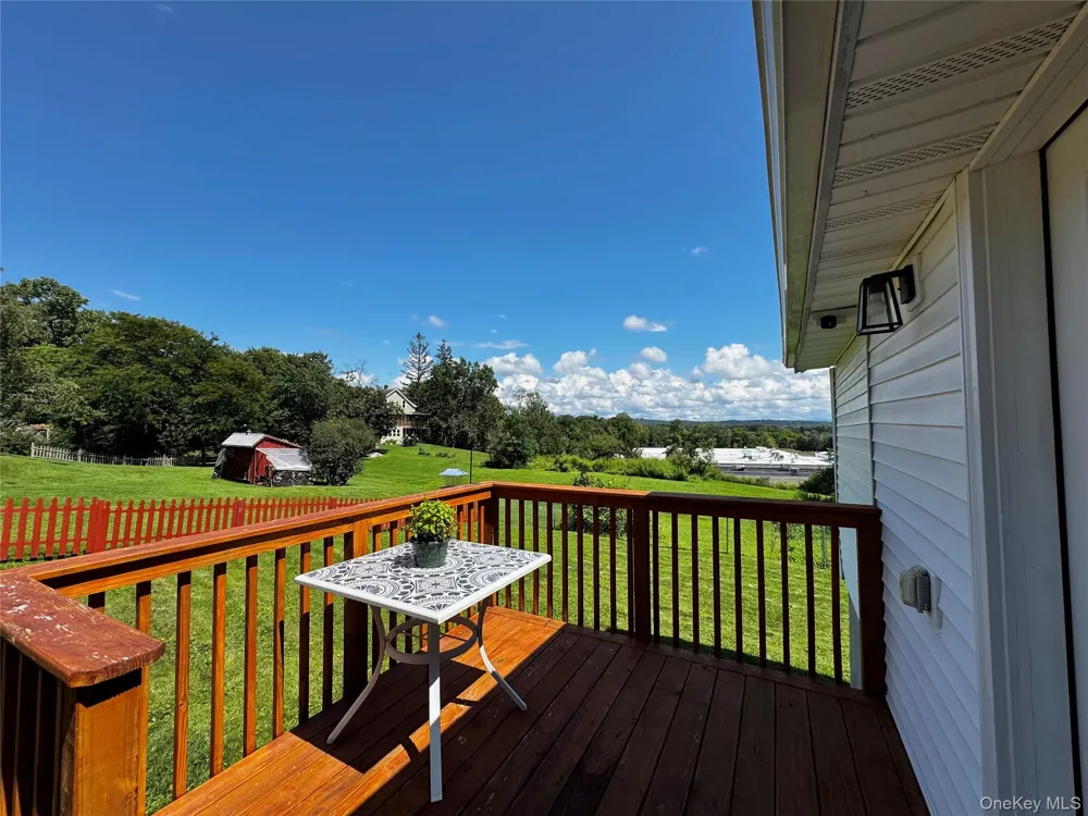 16 Highland Avenue Catskill, NY 12414
