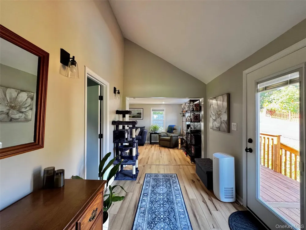 16 Highland Avenue Catskill, NY 12414