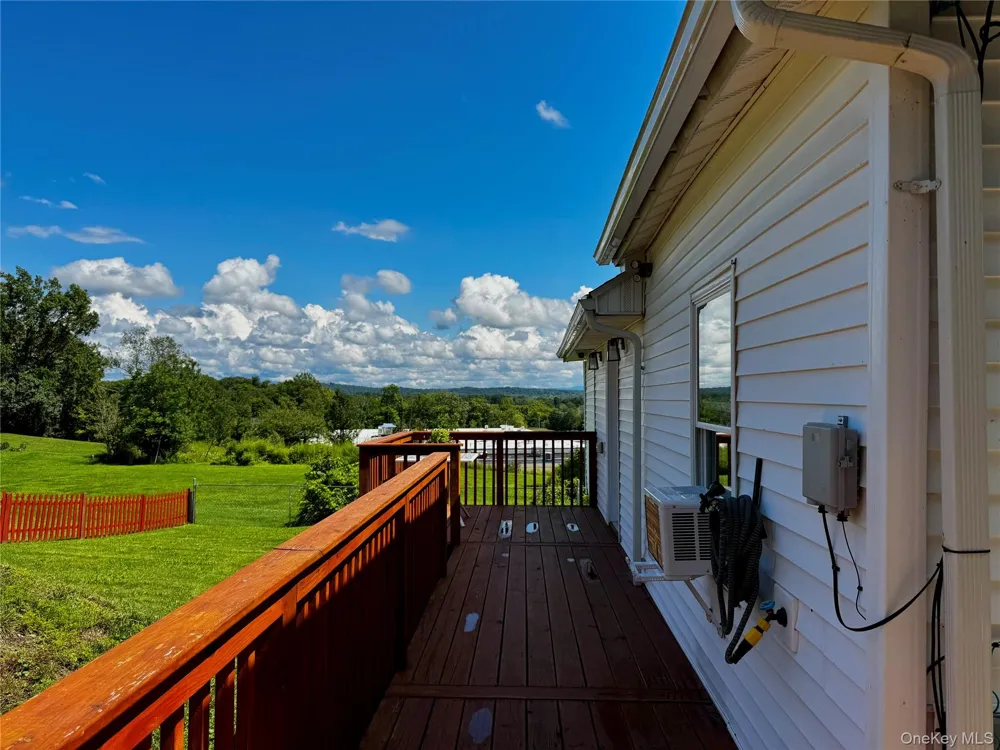 16 Highland Avenue Catskill, NY 12414