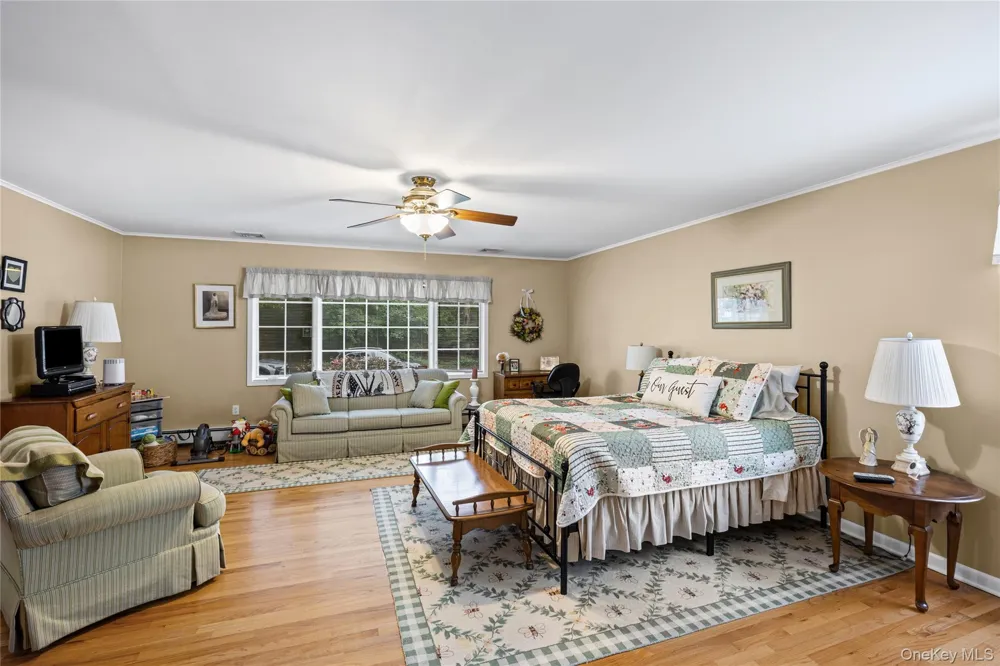 67 Broadway Smithtown, NY 11787