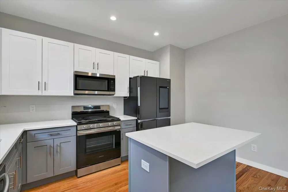 505 Iron Forge Lane New Windsor, NY 12553