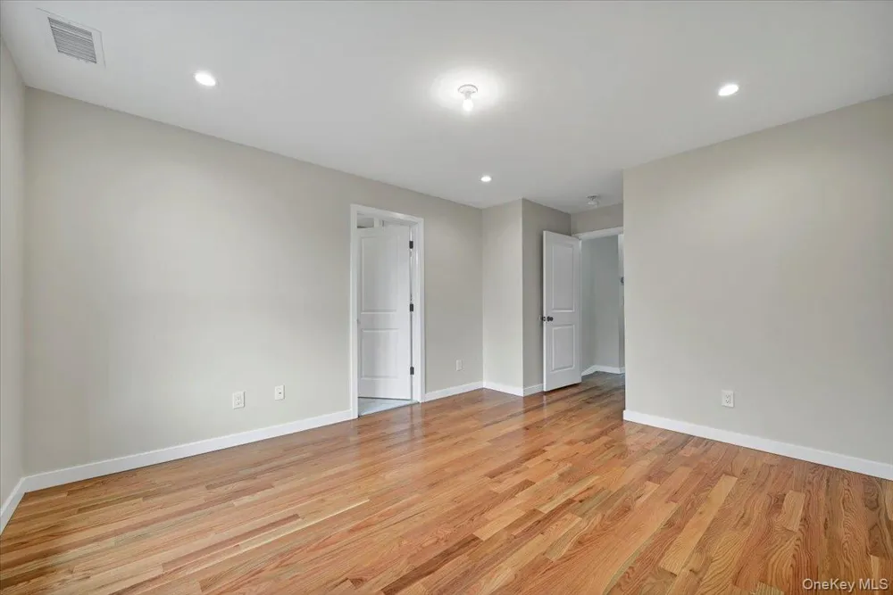 505 Iron Forge Lane New Windsor, NY 12553