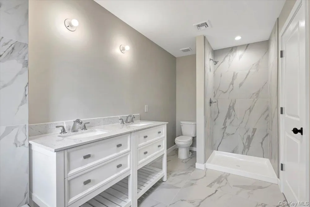 505 Iron Forge Lane New Windsor, NY 12553