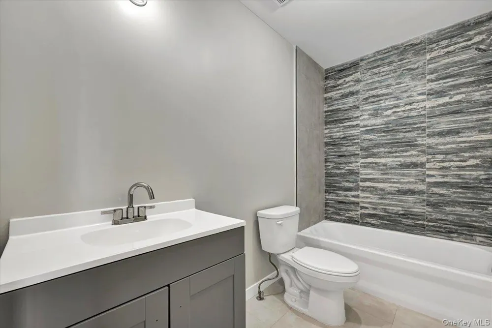 505 Iron Forge Lane New Windsor, NY 12553