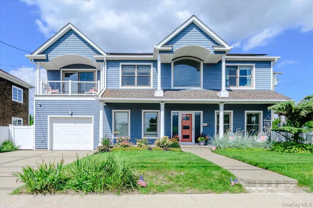 2064 Pacific Boulevard Atlantic Beach, NY 11509