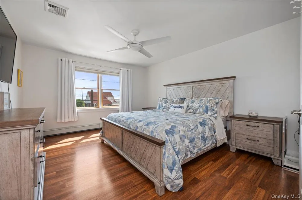 2064 Pacific Boulevard Atlantic Beach, NY 11509