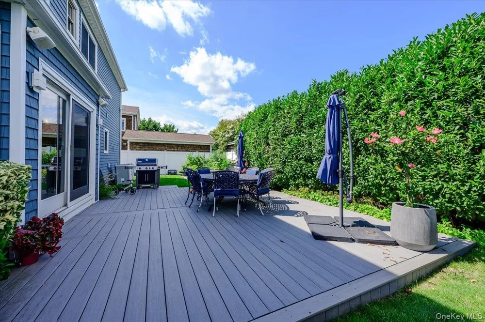 2064 Pacific Boulevard Atlantic Beach, NY 11509