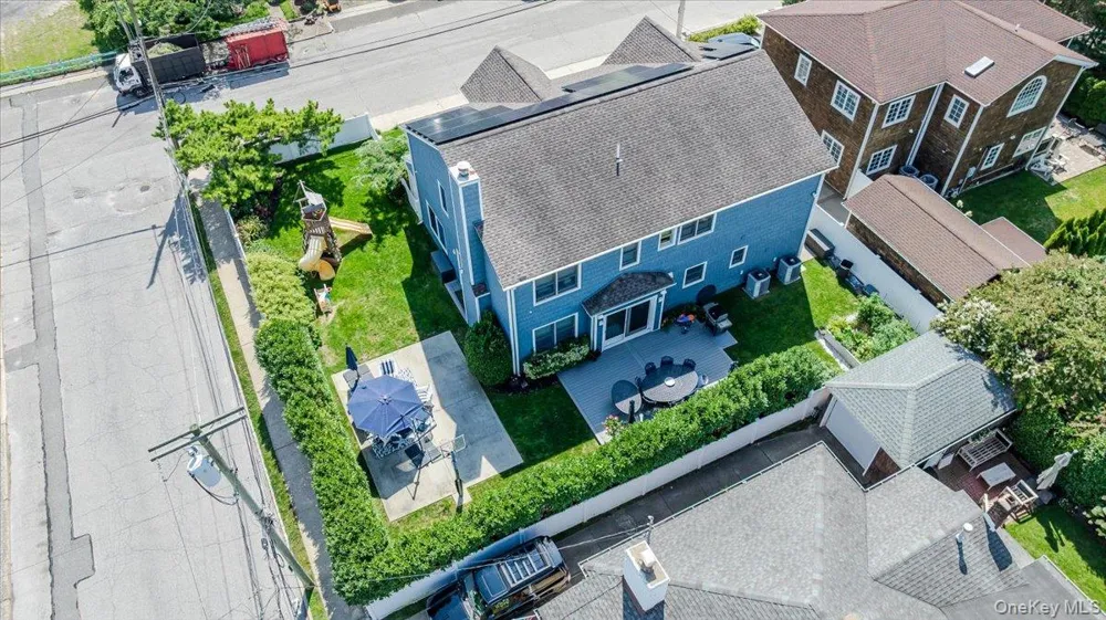 2064 Pacific Boulevard Atlantic Beach, NY 11509
