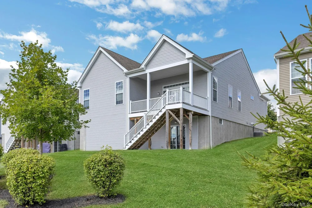 5 Palmerton Drive Wappingers Falls, NY 12590