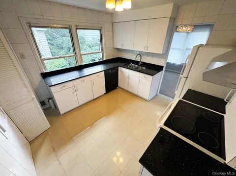 15-80 Waters Edge Drive #2