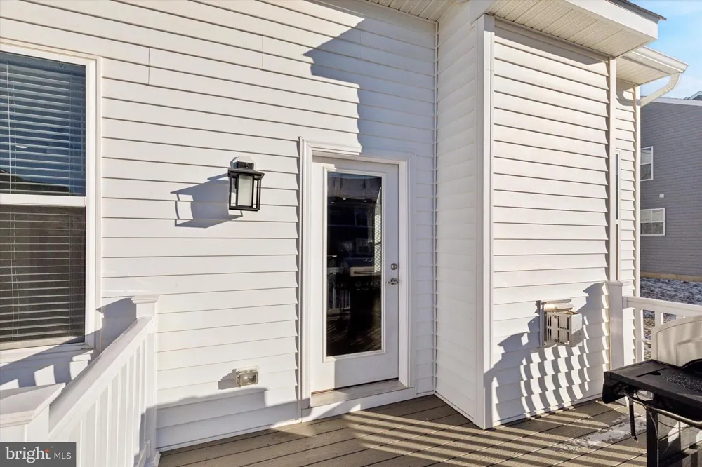 10 LADBROKE DRIVE Exton, PA 19341